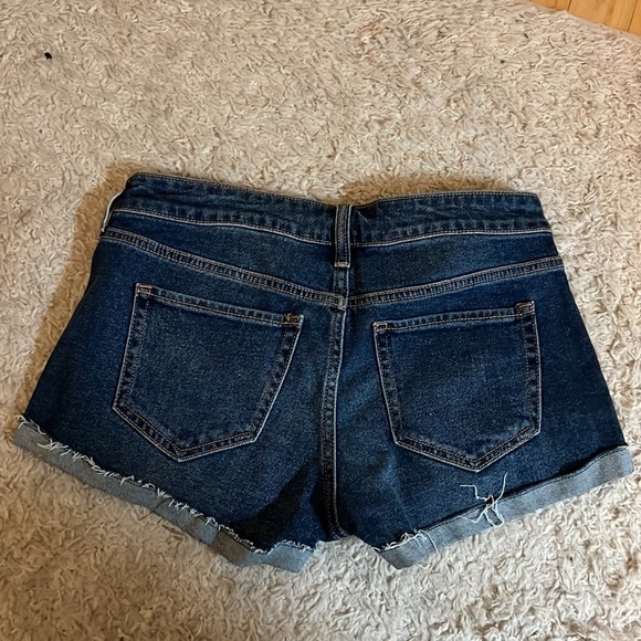 jean shorts - Picture 3 of 3